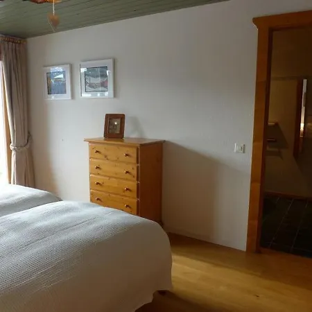 Ferienhaus Sleeps 8 Wifi *