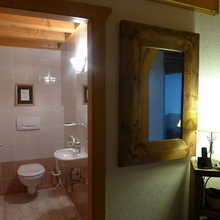 Sleeps 8 Wifi * Шезьер